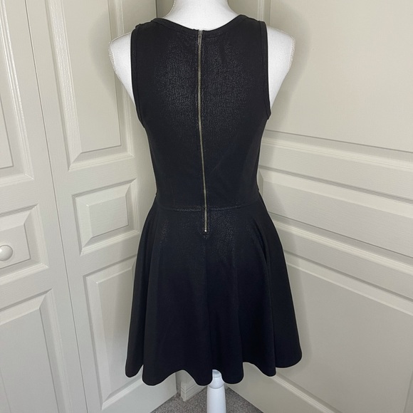 Express Dress. Size small - Picture 5 of 9